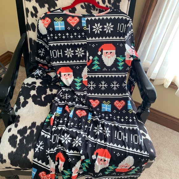 LADIES SANTA 🎅 “HOHOHO” PRINT DRESS NWOT L… - Picture 9 of 16